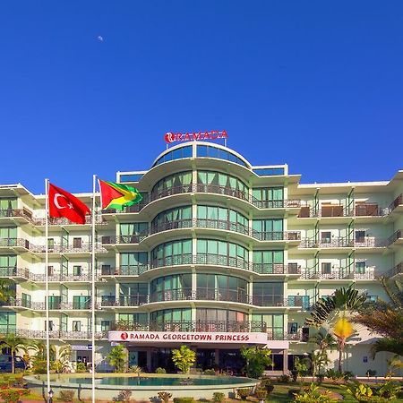Ramada By Wyndham Princess Georgetown Exterior foto