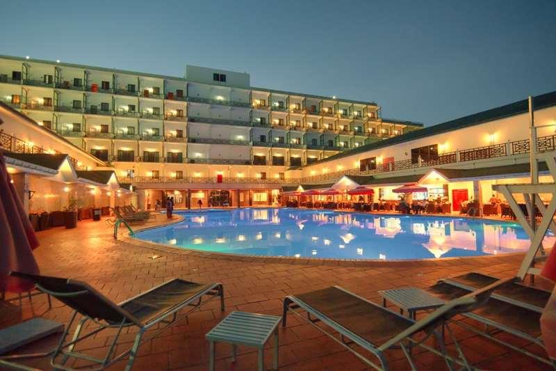 Ramada By Wyndham Princess Georgetown Facilidades foto