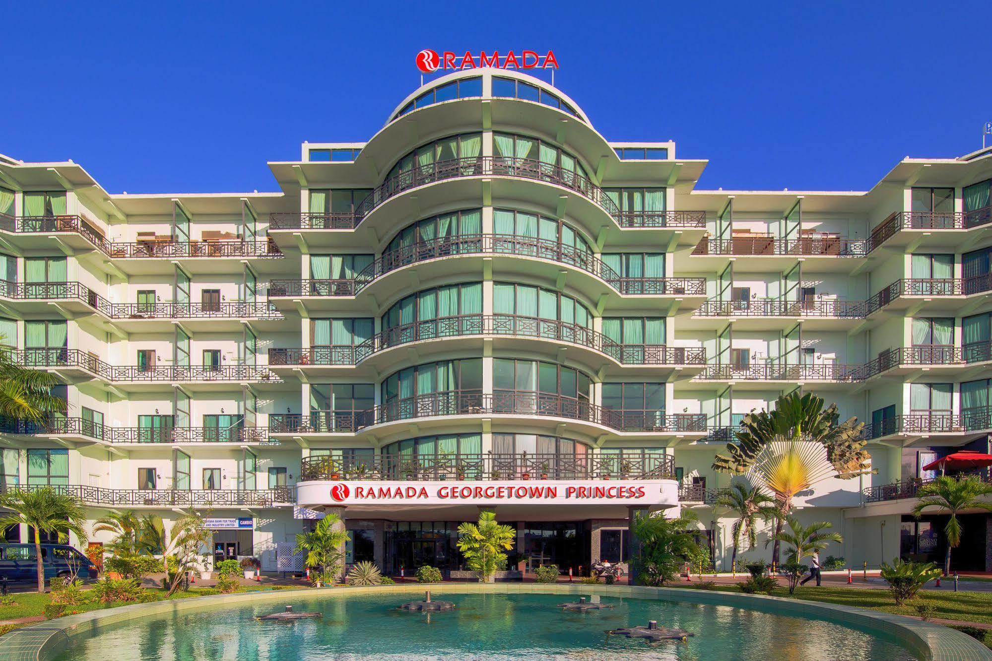 Ramada By Wyndham Princess Georgetown Exterior foto